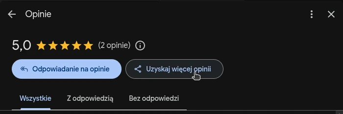 Zrzut ekranu: okno Opinie w profilu firmy w Google z oceną 5,0 i dwoma przyciskami — Odpowiadanie na opinie oraz Uzyskaj więcej opinii, na którym stoi kursor.